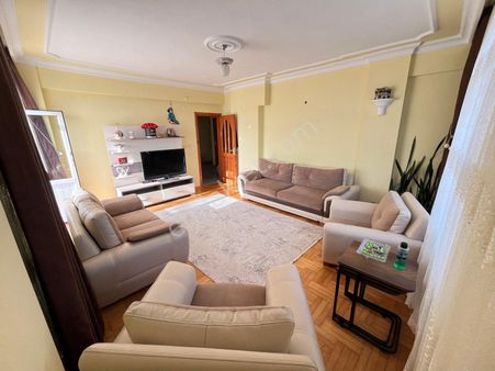 Pendik Fevziçakmak Mahallesinde Satılık 2+1 Daire