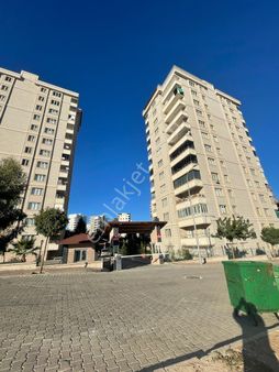 Akpiyerde Huzur Sitesinde Merkezi Konumda Daire