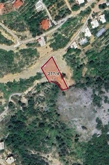 Alanya Menevişli Mevki Taş Duvarları Yapılmış Yayla Evi Yapmaya Hazır Satılık Arsa