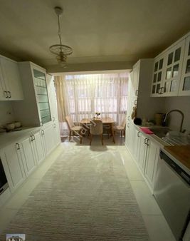 Aydınlıkevlerde 4+1 Yeni Binada Ara Kat Ön Cephe Satılık Daire Genç Emlaktan