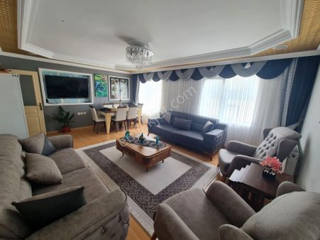 Topçu Mh. Merkezi Konumda Asansörlü Binada Cadde Üzeri Full Yapılı 4+1 Dubleks Teras Daire