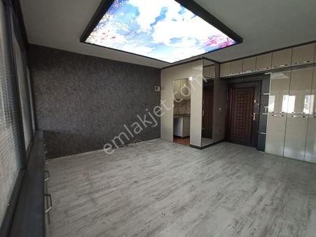 Denizli Ulu Çarşı'da Satılık Büro, Ofis.