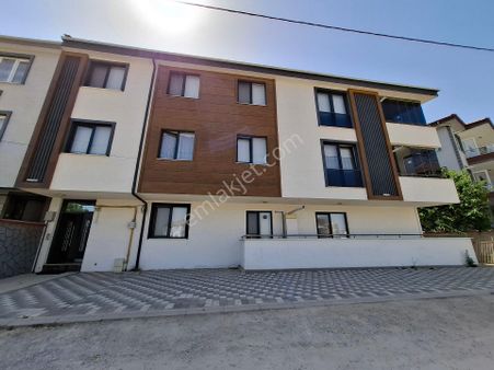 Roma' Dan Akhisar' Da Satılık Daire