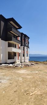 Akdağ Emlaktan Armutlu Da Denize Sıfır 3+1 Lüks Daire Satılık