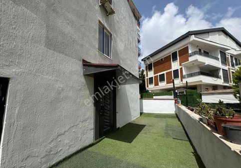 Altınkumda Denize Sıfır 2+1 Satılık Daire