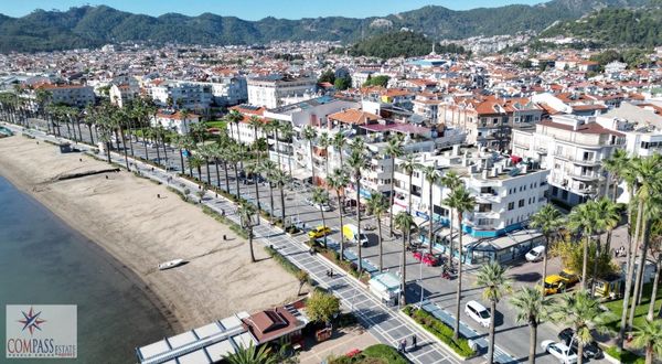 Marmaris Kemeraltı'nda Denize Sıfır Full Manzaralı Kiralık Daire
