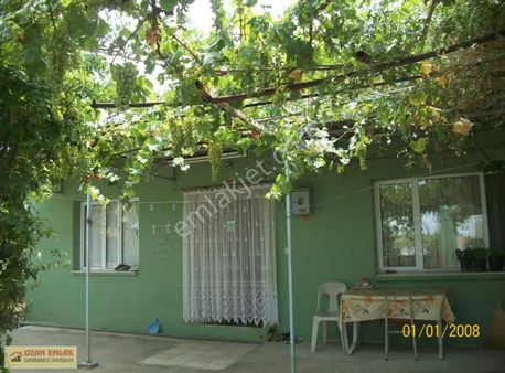 Ozan Emlaktan İncira Ltında Müstakil Ev