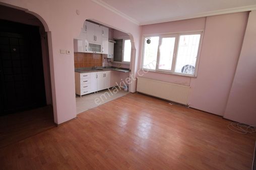 Üsküdar Marmaraya Çok Yakın Öğrenciye Kiralık