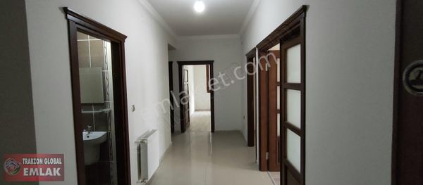 Yomra Safir Konutlarında Satılık Zemn Kat 3+1 Sıfır Fırsat Daire