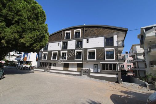 Aydın Didim Altınkum Mahallesi Asansörlü Sıfır Bina 3+1 Daire Denize 250 Metre