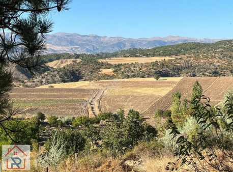 Relax Tr'den Osmancık Umaç Köyünde Fırsat Arazi