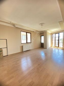 Sancaktepe Yenidoğan Mahallesi'nde 2 Aileye Uygun Satılık