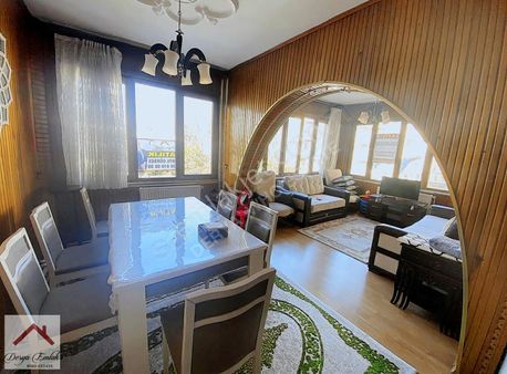 Anacadde Üzerinde 2+1 Satılık Dükkana Uygun90m2 Daire