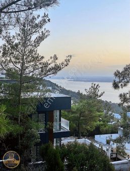 Akbük'de Denize 700 Metre Mesafede 3+1 Müstakil Villa