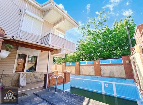 ╭╯hâl Group╰╮müstakil Havuzlu Denize 100 Metre Mesafede Villa