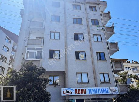 Riva Gymdn 2 Nolu Beşirlide Sahile 3 Dk Mesafede 4+1