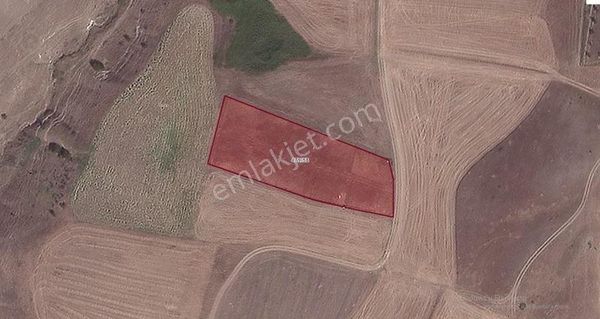 Değirmenköy'de 414 M² Etrafı Çevrili Tepe Nokta Manzaralı Uygun