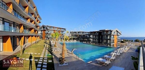 Didim Altınkum'da Satılık Lüks Eşyalı 3+1 Bahçe Dubleks