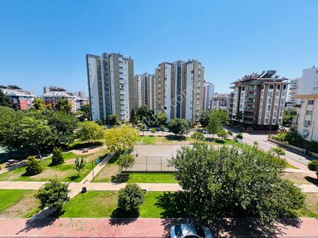 M.kavağında Site İçi Doğalgazlı Önü Kapanmaz Ferah 3+1