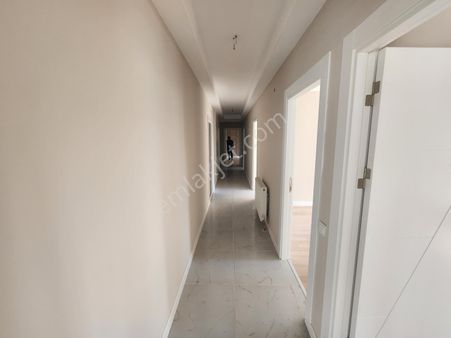 Adalı Gayrimenkul'den Karapürçek'de Ultra Lüks Havuzlu Güvenlikli Site İçerisinde 4+1 Lüks Daireler