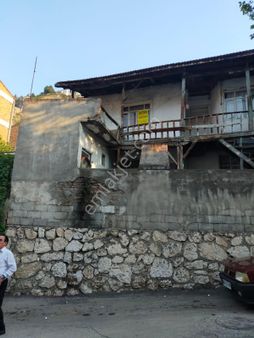 Satılık Arsa Ve Ahşap Ev