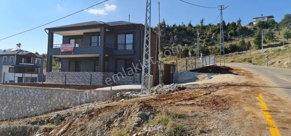 Ayvagediği Yaylası'nda Yaz Kış Kullanılan Sıfır Dubleks Villa