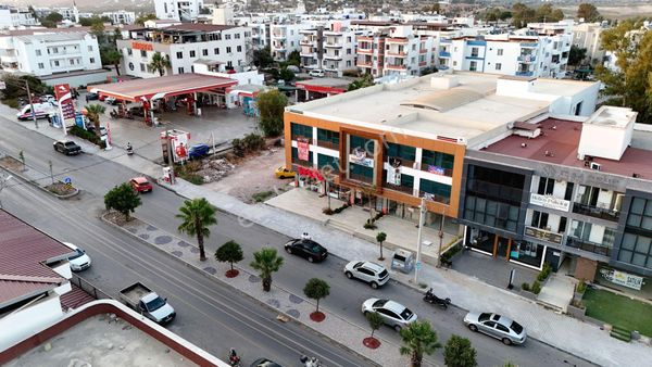 Mumport Alışveriş Merkezi'nde Satılık Dükkan