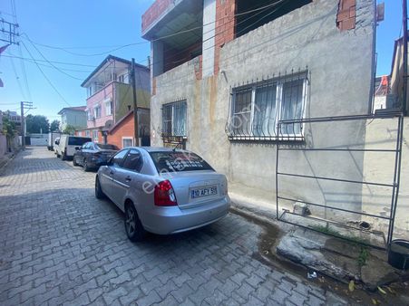 Sabri Pınarbaşı'dan Zeytinli'de Satılık Müstakil Ev (2daire)