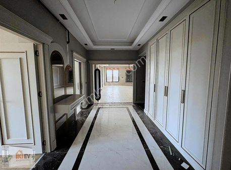 İkiev Gayrimenkul'den Yamaçtepe'de Satılık 5+1 Ultra Lüks Daire