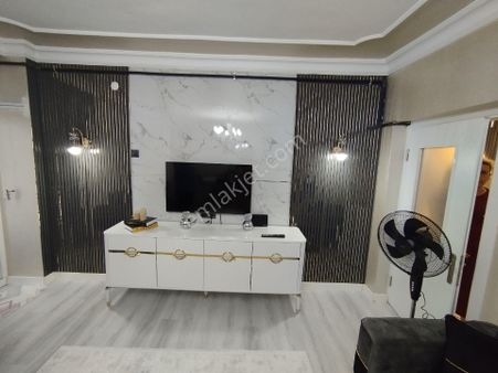 Aydın Söke Konak Mah. Doğalgazlı Satılık 2+1 Yüksek Giriş Daire