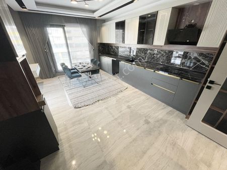 Ovacıkta Bulvar Üzeri 4+1 200 M2 Lüx Yapılı Sıfır Kiralık Site Dairesi