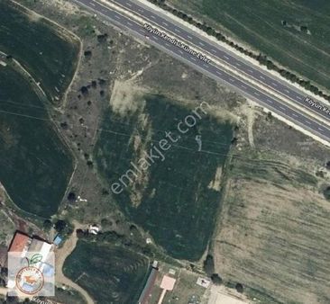 Karabük Kastamonu Yoluna Cephe Akaryakıt İstasyonuna Uygun Arazi