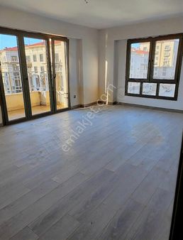 Rota Gayrinmekul Den 125 M2 Fırsat Daire