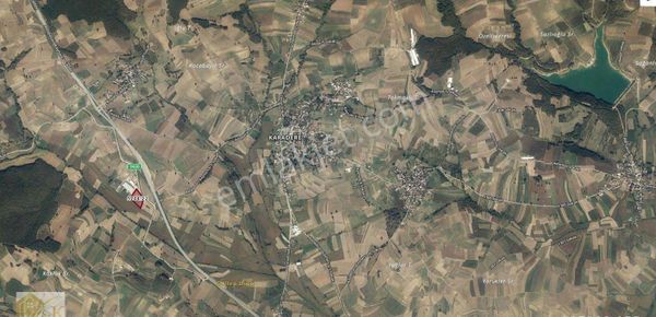 Adapazarı Karadere Köyü Mevki Satılık Tarla