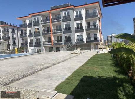Lara Altıntaşta 1+1 Net 42m2 K.otopark Havuz Araç Takaslı
