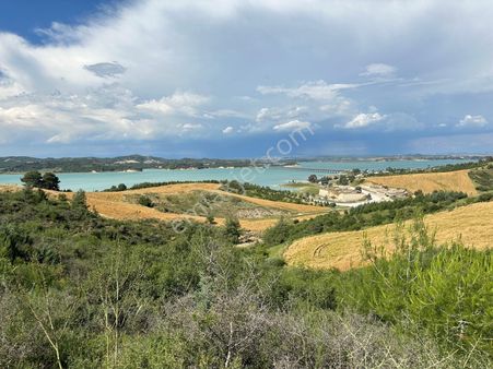 Adana Çukurova Da Göl Manzaralı Getirisi Yüksek Satılık Arsa