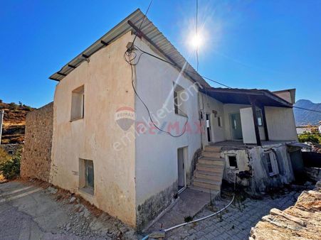 Datça Yazı Mahallesinde Satılık Müstakil Köy Evi