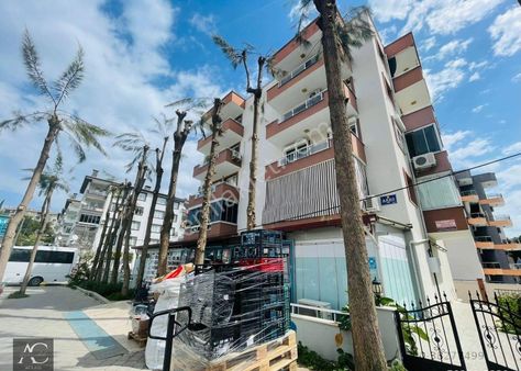 Şehir Merkezınde-yüksek Kıra Getırıl ( Kurumsal Fırma Kıracısı Bulunan)-650 M2-fırsat İş Yeri