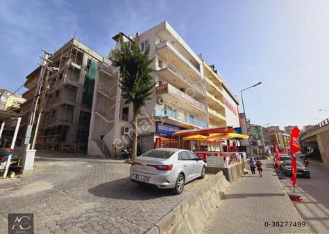 Şehrın Merkezınde Acıl Satılık Yenı Yapım 1+1 Fırsat Daıreler ( Takasa Acık )