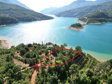 Dim Çayı Barajı'na Sıfır Konumda Satılık 3550 Metrekare Tarla