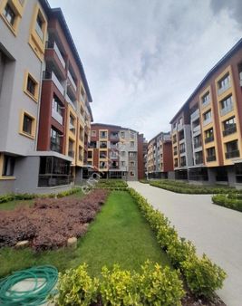 İzmit Cumhuriyet Mahallesi Bozdağ Sitesi 3+1 Dubleks Kiralık Daire