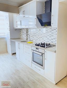 Yıldırım Mahallesinde Geniş Refah Kiracılı Bir Daire