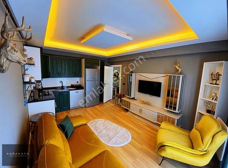 Tek Yetkiliden Country Palace' Da Havuz Cephe Fırsat Daire