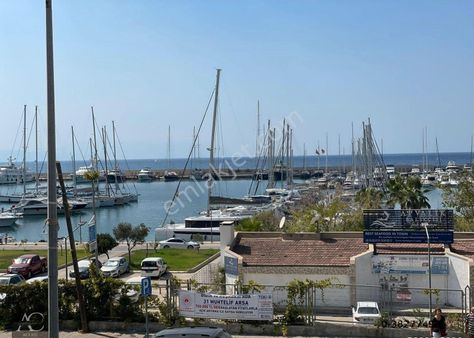 Kordonda Full Manzara-sahıle 10 M-otopark-acil Satılık Fırsat -4+1 Yalı Dairesi