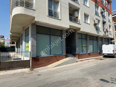 Kurumsal Kiracılı ,bölge'nin En Büyük Ve En Ucuz Dükkanı 440 M2
