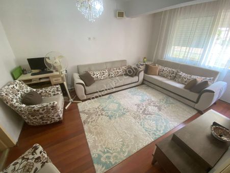 Acill Buca Çamlık Mah.de 3 Katlı 3 Daireli Komple Satılık Müstakil Ev(bina)