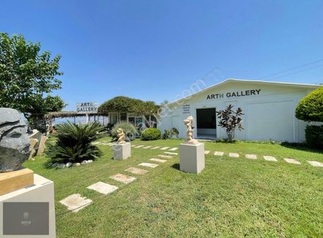 Bodrum Yalıkavak'ta Ana Yola Sıfır Devren Kiralık İşyeri