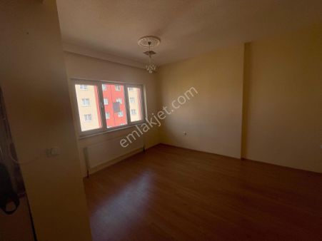 2. Etap Toki De 2+1 Arakat Güney Cephe Yapılı Satılık Daire