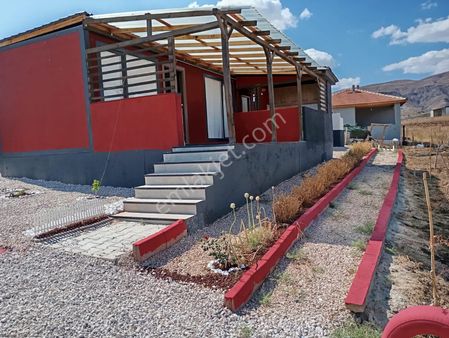 Ankara Ayaş Gökler Mahallesinde 1000 M2 Alan Kurulu Bahçe