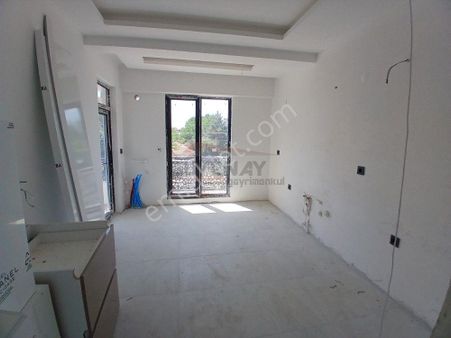 Güvenay - Çorum Merkez Ulukavak Mah. Doğa Koleji Civarı 3+1 Satılık